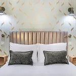 Apartment Levilliers Paris